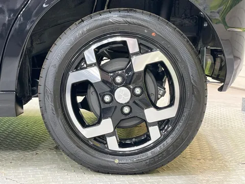 Mitsubishi Delica Mini