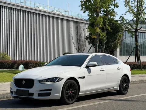 Jaguar XEL
