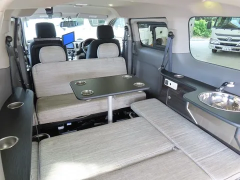 Nissan Vanette