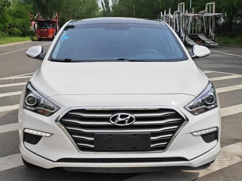Hyundai Mistra