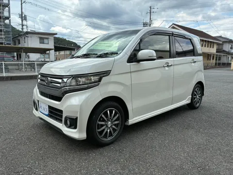 Honda N-WGN Custom
