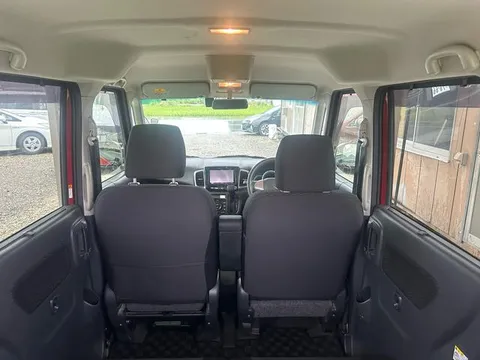 Suzuki Spacia Custom