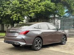 MG MG5