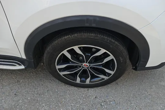 Roewe RX5