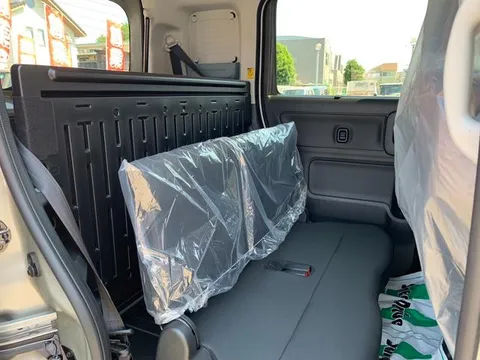 Suzuki Spacia Base