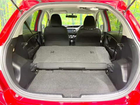 Toyota Yaris (Vitz)