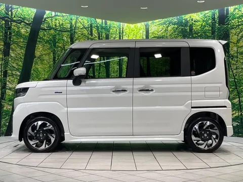 Suzuki Spacia Custom