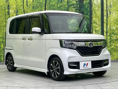 Honda N-BOX Custom