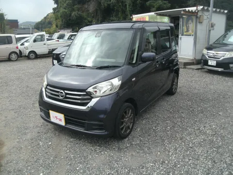 Nissan Dayz Roox