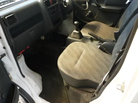 Mazda Scrum Truck