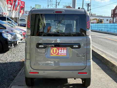 Suzuki Spacia Base
