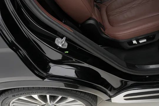 BMW BMW