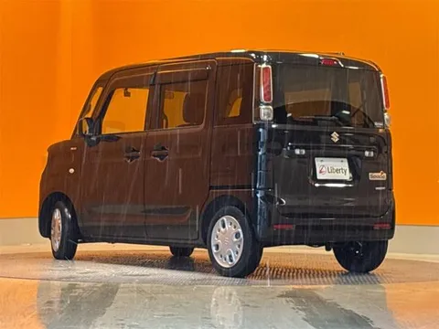 Suzuki Spacia