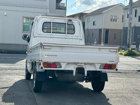 Mitsubishi Minicab Truck