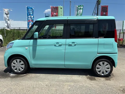 Suzuki Spacia
