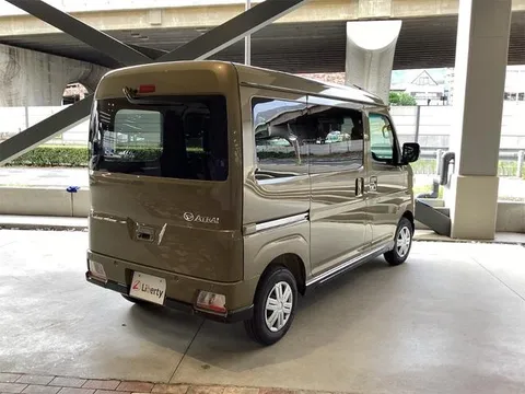 Daihatsu Atrai