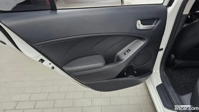 Kia Cerato (K3)