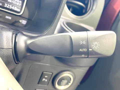 Daihatsu Mira Tocot