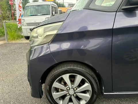 Mitsubishi eK Space Custom