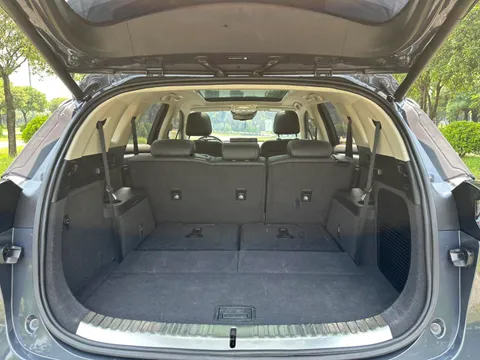 BYD Tang