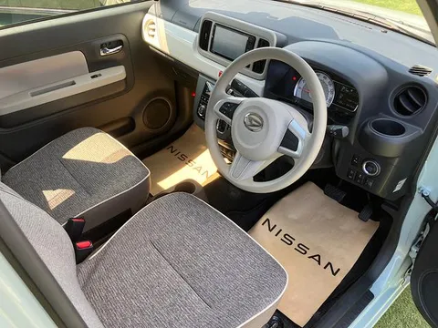 Daihatsu Mira Tocot