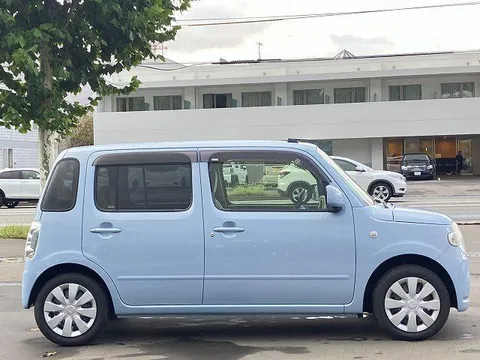 Daihatsu Mira Cocoa