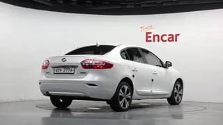 Renault SM3