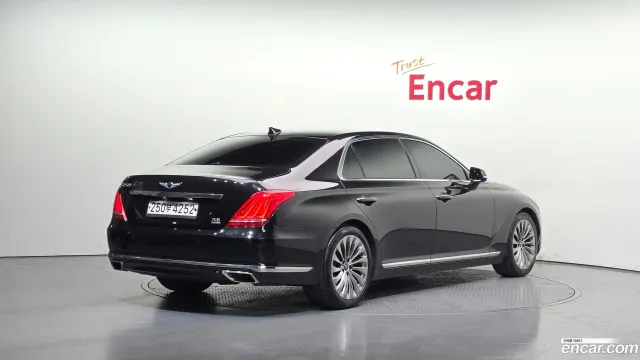 Genesis G90 (EQ900)