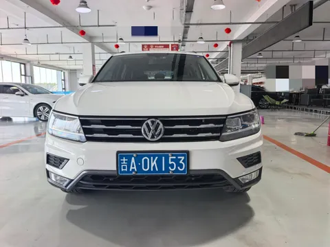 Volkswagen Tiguan L