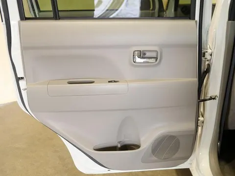 Toyota Pixis Space