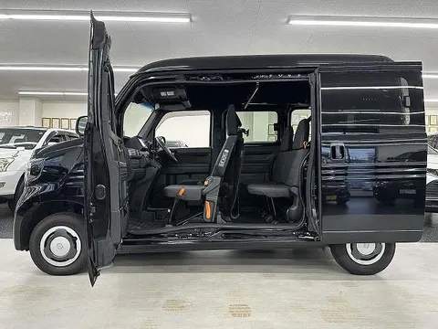 Honda N-VAN Plus Style