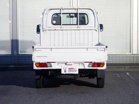 Mitsubishi Minicab Truck