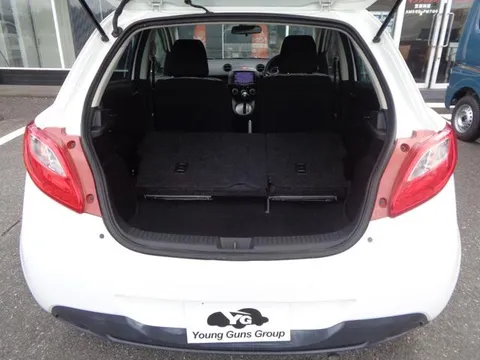 Mazda Mazda2 (Demio)