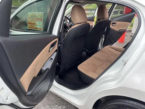 Mazda Mazda2 (Demio)