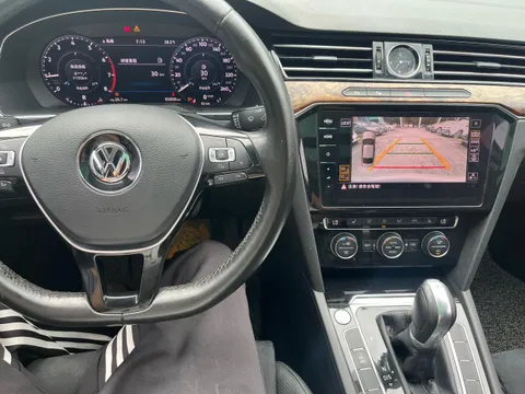 Volkswagen Magotan