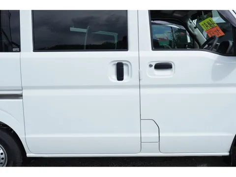 Nissan Clipper