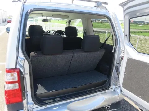Mitsubishi Pajero Mini