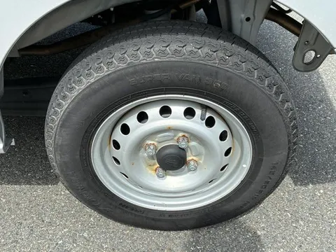 Nissan Clipper