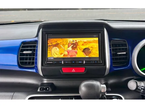 Honda N-BOX Plus