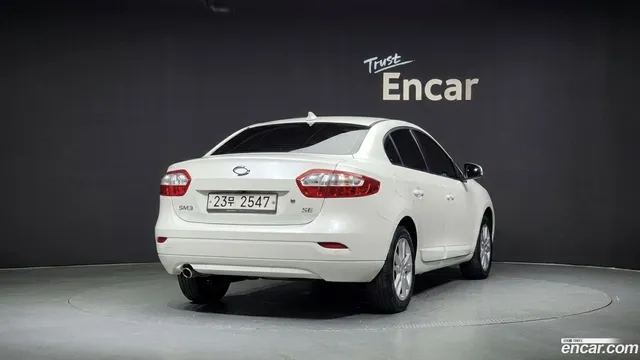 Renault SM3