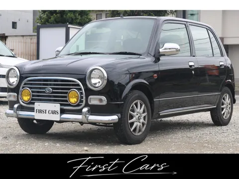 Daihatsu Mira Gino
