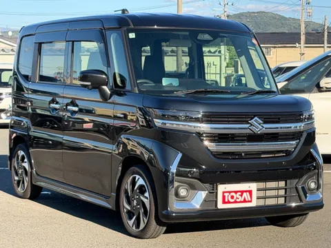 Suzuki Spacia Custom