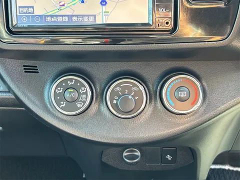 Toyota Yaris (Vitz)