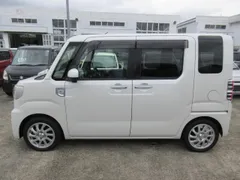 Toyota Pixis Mega