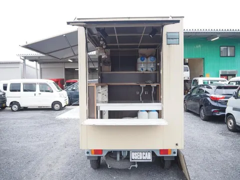 Nissan Clipper Truck