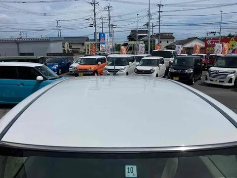 Honda N-BOX Slash