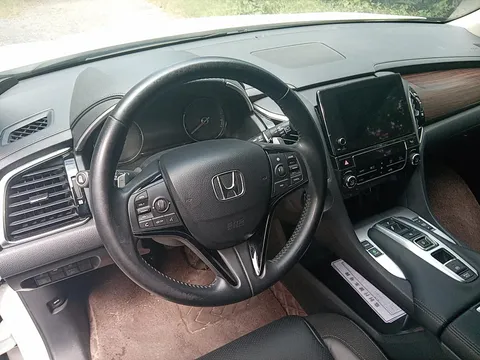 Honda Avancier