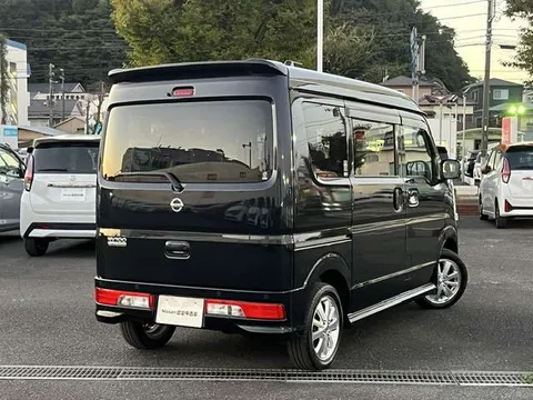Nissan Clipper Rio
