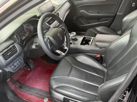Hongqi H5
