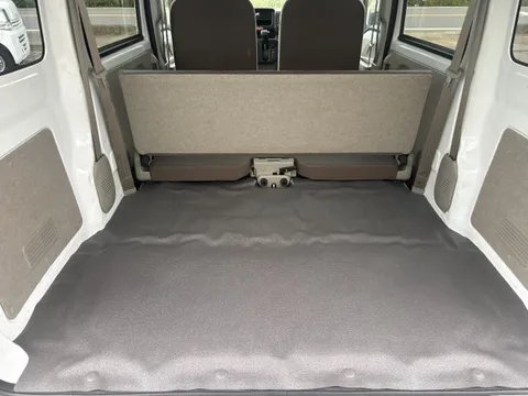 Mitsubishi Minicab Van